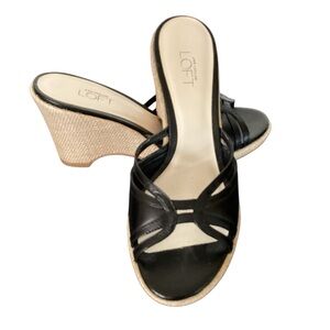 Ann Taylor Loft Black Leather Slide Open Toe NEW Wedge Sandals size 7